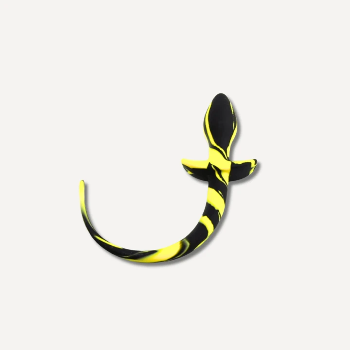 Plug Dog Tail 7.5 x 3.1cm Black-Yellow
