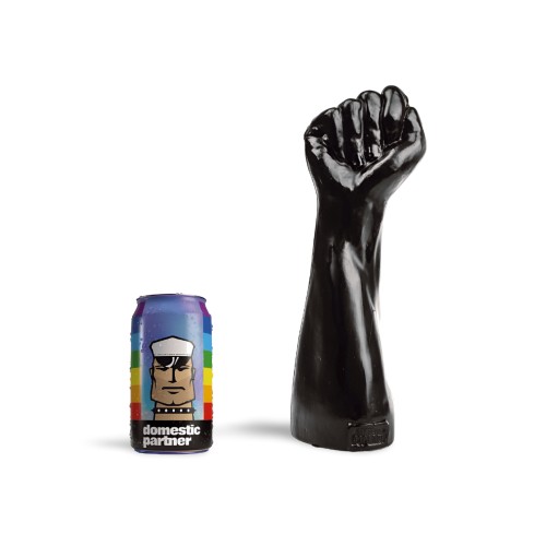 Fist Of Victory 26 x 9 cm