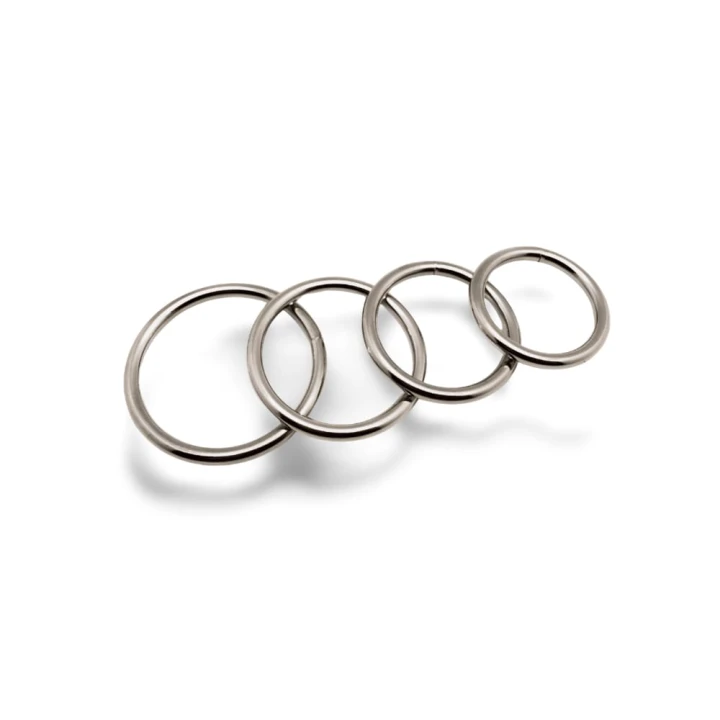 Set of 4 metal cock rings ROUND LIGHT | Diameter from 35 to 50mm